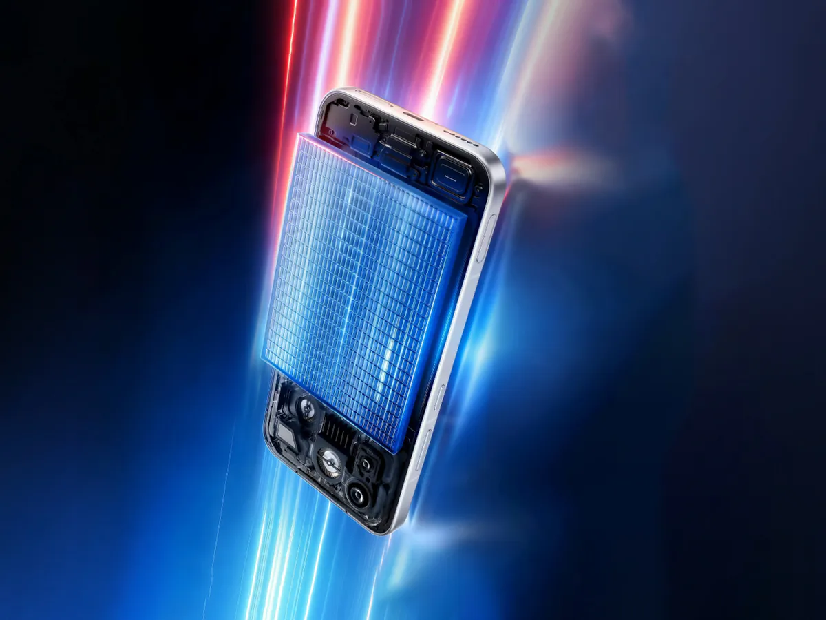 Illustration of a smartphone beside a battery icon