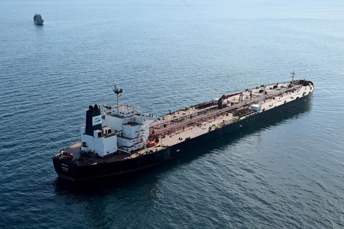 Illustration of an oil tanker at sea
